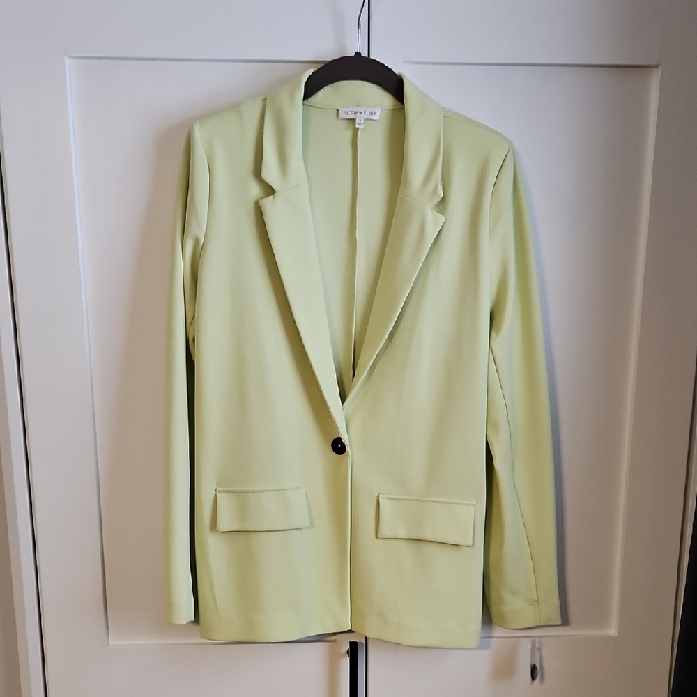 Love Tree Pastel Green Women's Blazer